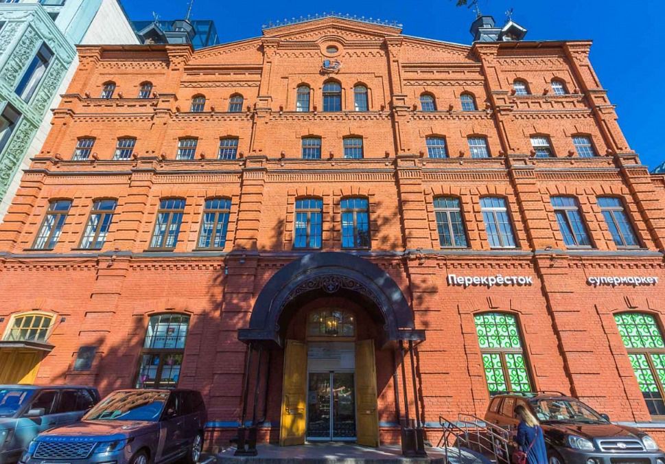 Промышленная компания арендовала офис 115 м2 по адресу: ул. Дивенская, д. 1. Санкт-Петербург