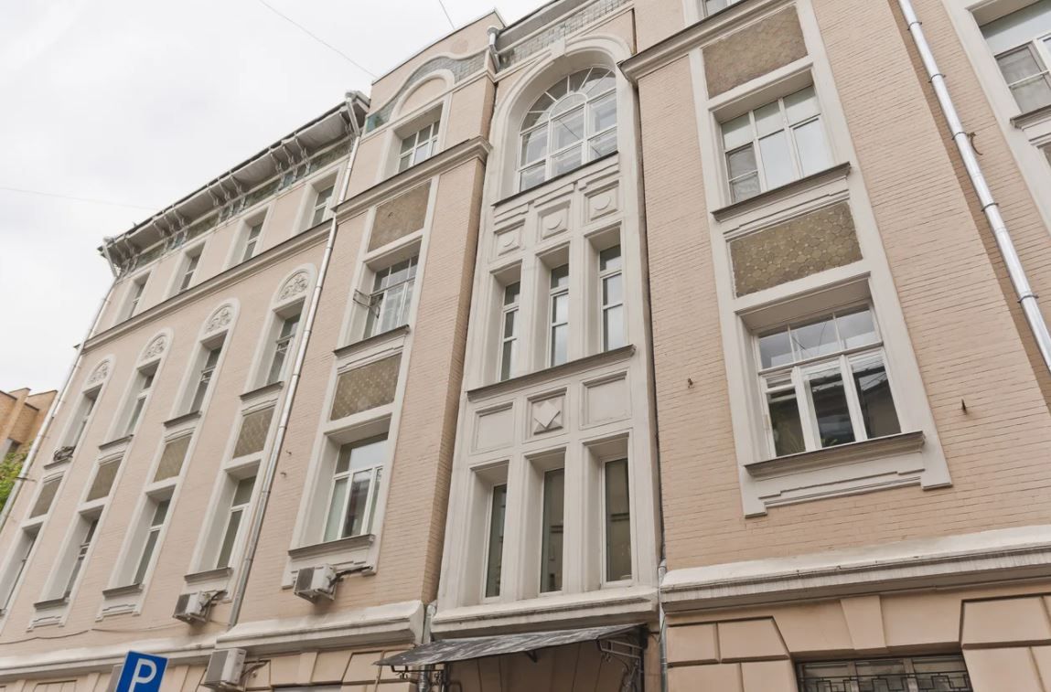Аренда офиса 135 м2 по адресу: Гагаринский переулок, д. 28. Москва 