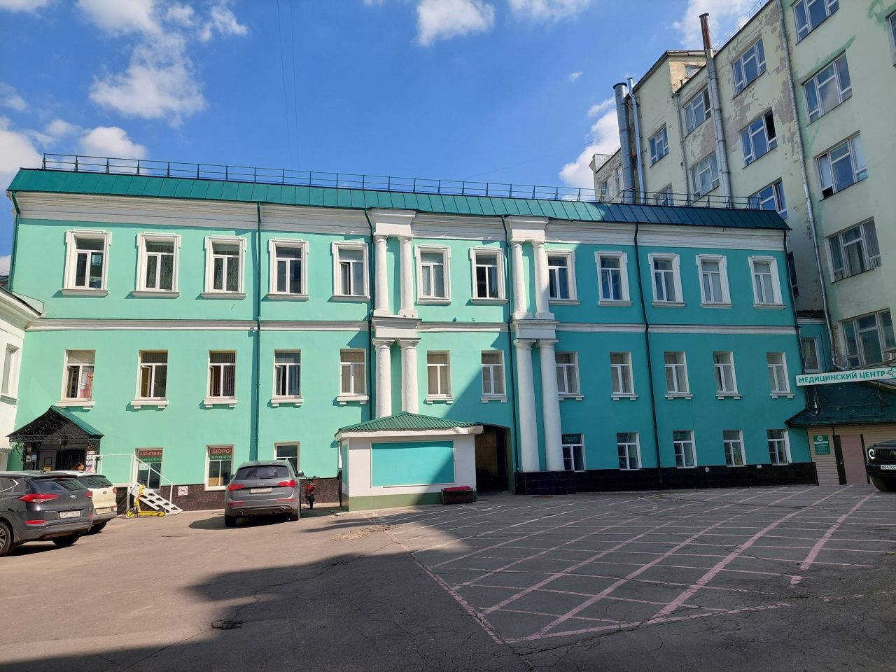 фасад дома, здание по адресу г Москва, ул Тверская, д 20 стр 3