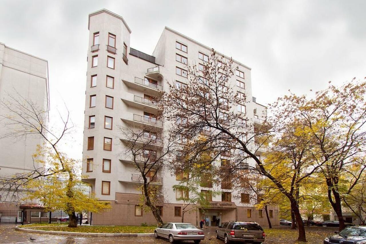 Строительная компания арендовала офис 209 м2 по адресу: Тверская, д 16 стр 3. Москва