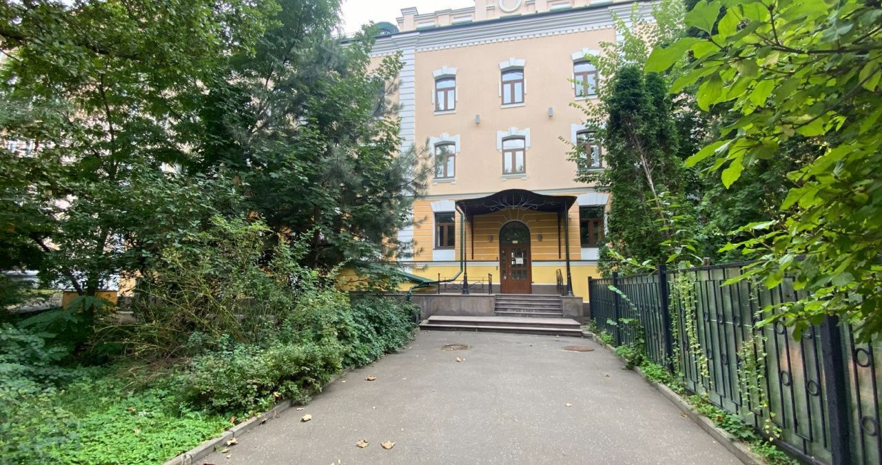 фасад дома, здание по адресу г Москва, Большой Каретный пер, д 20 стр 3
