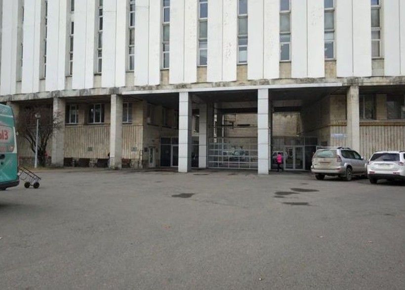 фасад дома, здание по адресу г Санкт-Петербург, пр-кт Обуховской Обороны, д 51 литера Н