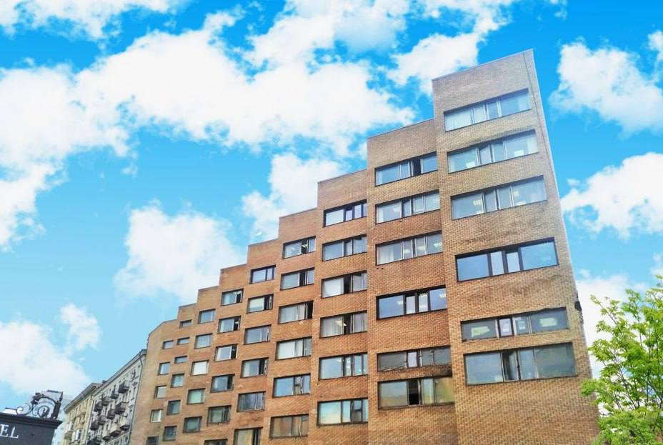 Поставщик косметологического оборудования арендовал офис 236 м2 по адресу: ул. 1-я Брестская, д 35. Москва